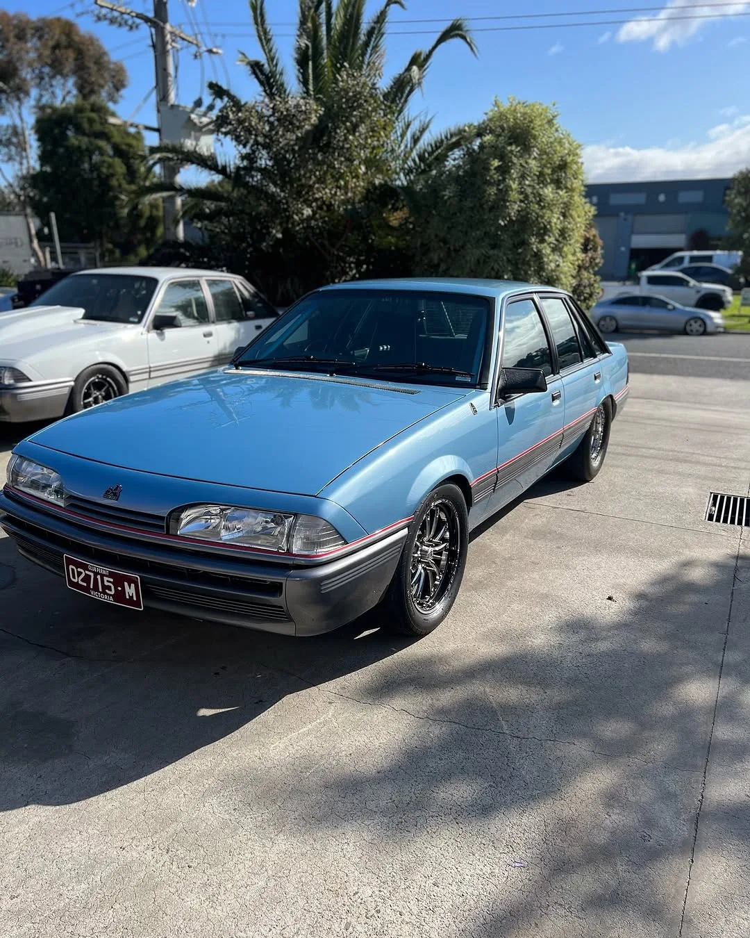 VL Commodore street build