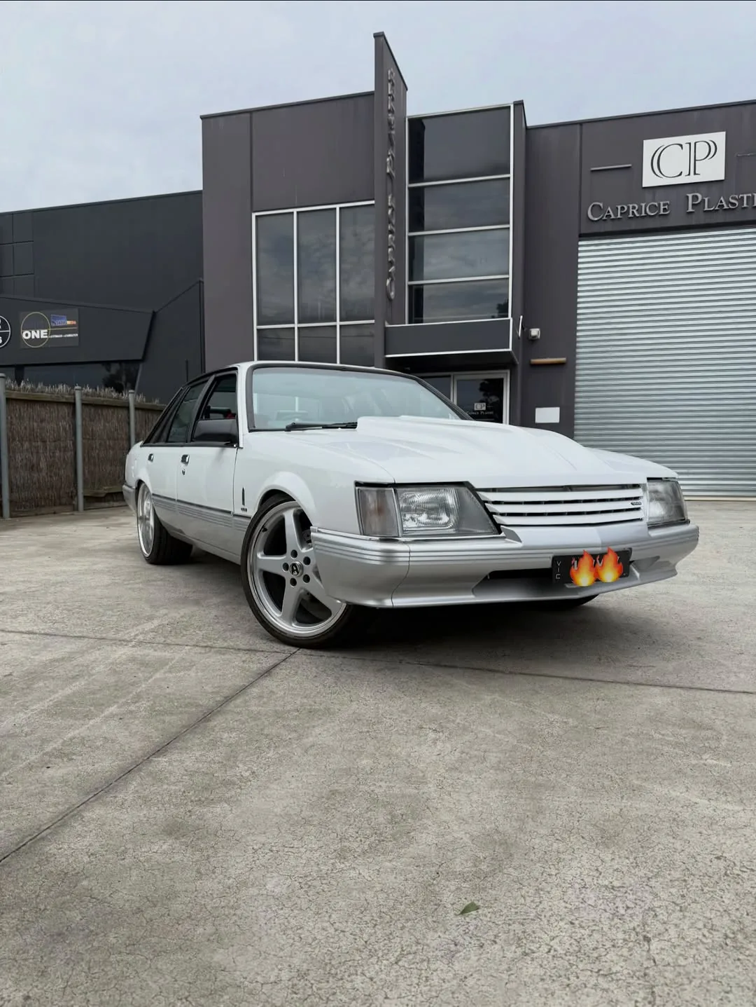 VK Commodore white street build